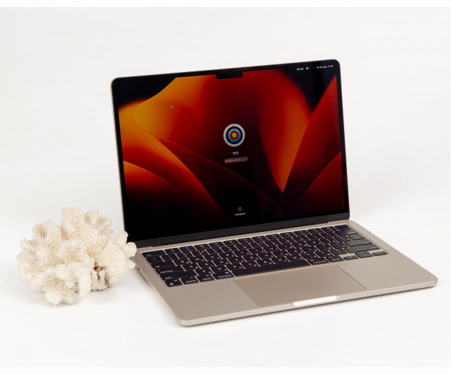 Apple MacBook Air 13.6" M2 Starlight 16/256GB 2022 (MC7W4) б/в